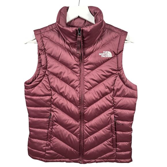 The North Face Jackets & Blazers - NWOT North Face burgundy puffer vest Size Small